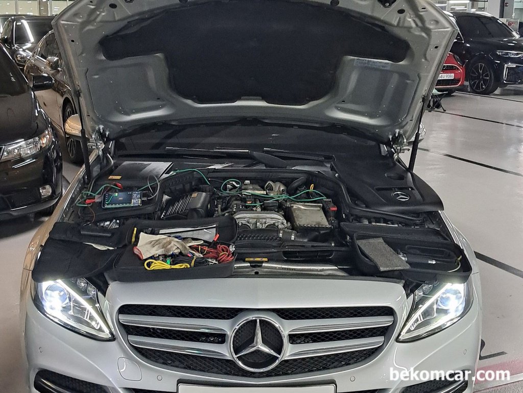 벤츠 W205 C200 M274 E20 2.0L Turbo GDI 증고차 구매전 점검기록|بيكومكار (bekomcar)
