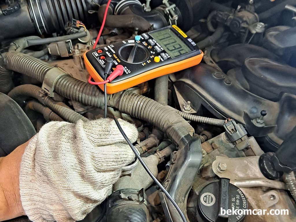 냉각수의 엔진내부의 부식방지 기능측정으로 냉각수교환시점 파악|ベコムカー (bekomcar)