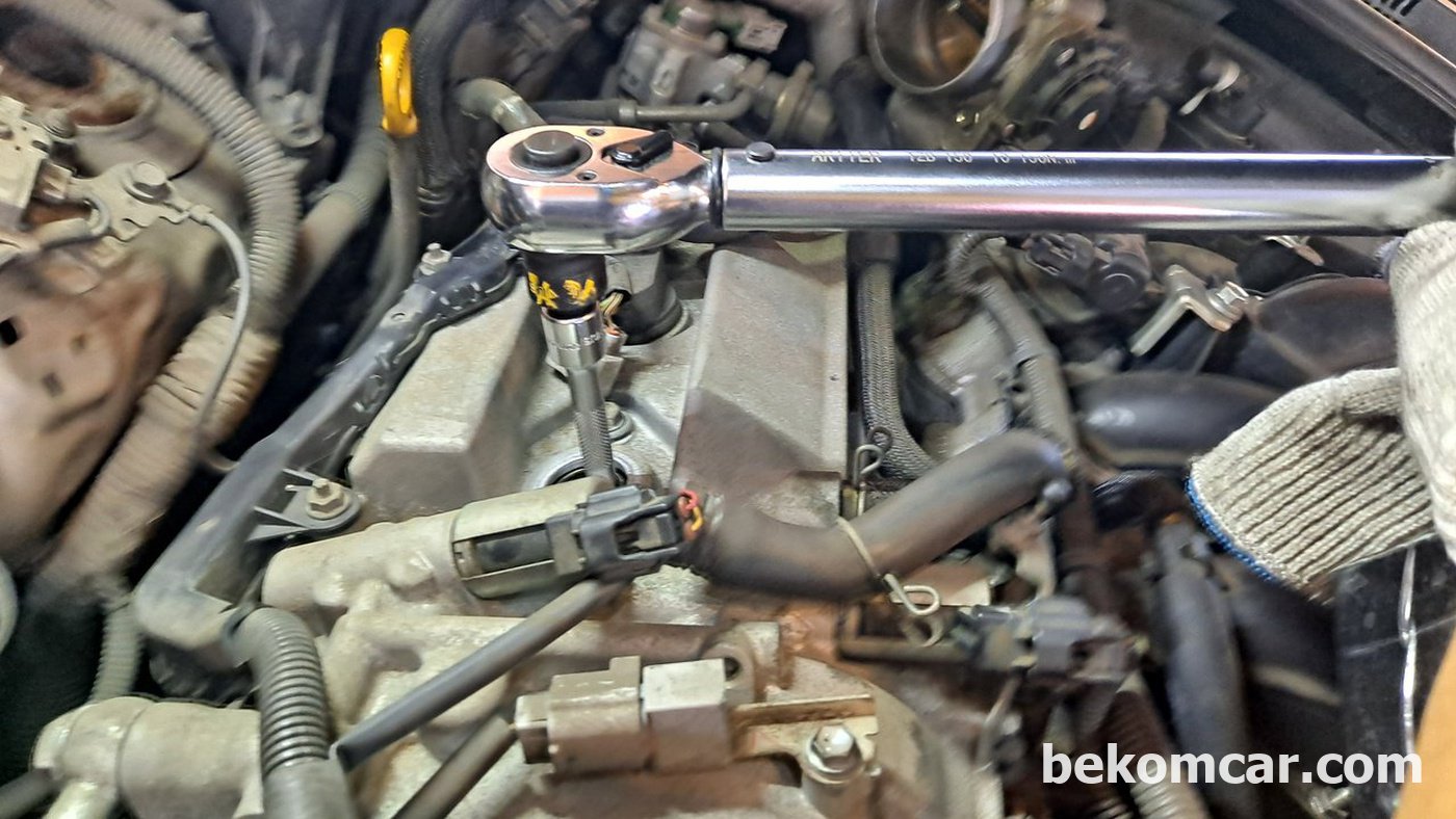 점화플러그 상태 및 엔진룸 실린더 피스톤등 파악|ベコムカー (bekomcar)