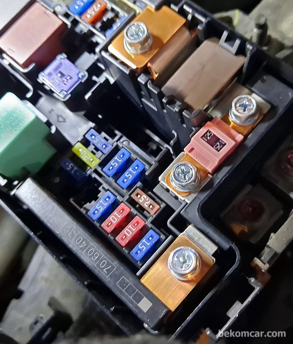 전압측정시, 꼭 부하전압 (Loaded Voltage Drop)을 측정해야|bekomcar.com