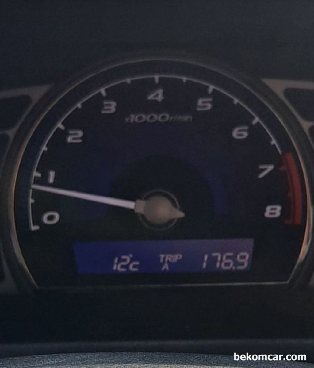 There is check engine light on my dashboard, what is the problem?|bekomcar.com