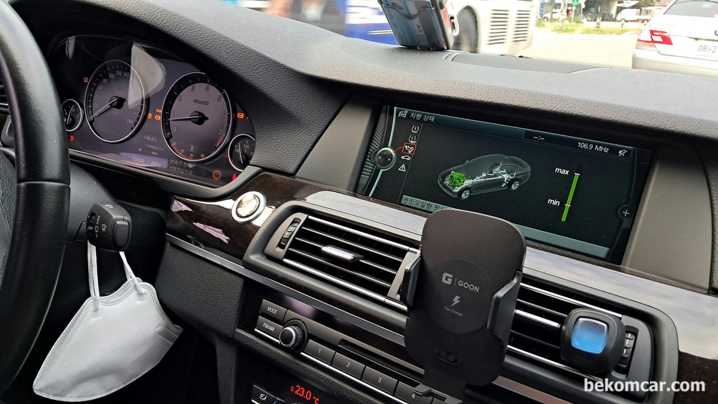 BMW F10 528i 엔진컴퓨터 DME의 LIN BUS 트랜시버칩 교체후 엔진오일 레벨세팅이 잘 되는것을 확인한다. DME ECU 전체교체하지 않고 LIN BUS 트랜시버 칩 교체만으로 작업완료 했다.|베콤카 차량정밀진단