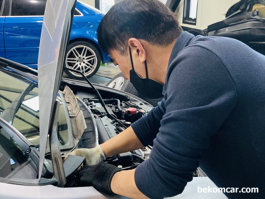 반가운 시빅 8세대 1.8이다.|bekomcar.com