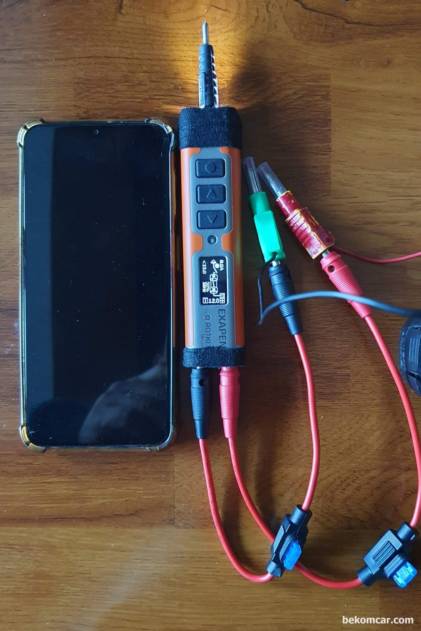 ROTKEE 엑사펜 크기가 현장 좁은공간 작업에 최적이다. 케이스도 알룸미늄? 재질처럼 튼튼하고 전원, 그라운드 및 프로브 팁 이 다 4mm 잭이다.|bekomcar.com