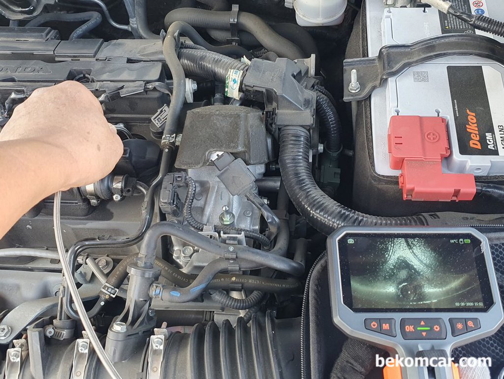 혼다 어코드 10세대 2.0T 간헐적 시동지연 내시경검사, 눈 바람 확인|bekomcar.com