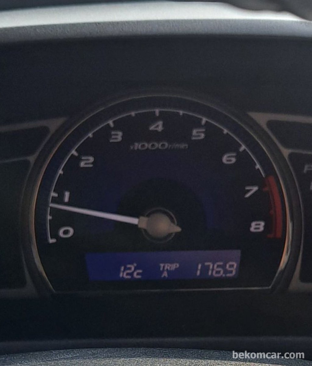 Check engine light (CEL) on your dashboard|bekomcar.com