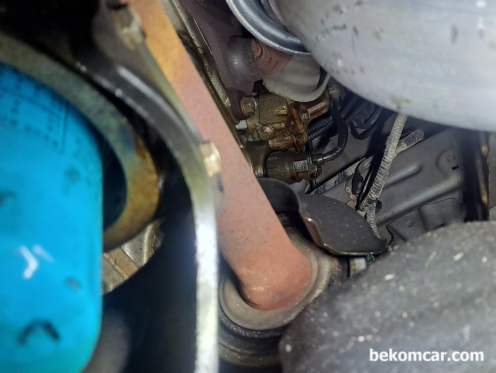 혼다 CRV VTEC스풀벨브 및 오일필터하우징 누유|بيكومكار  (bekomcar)