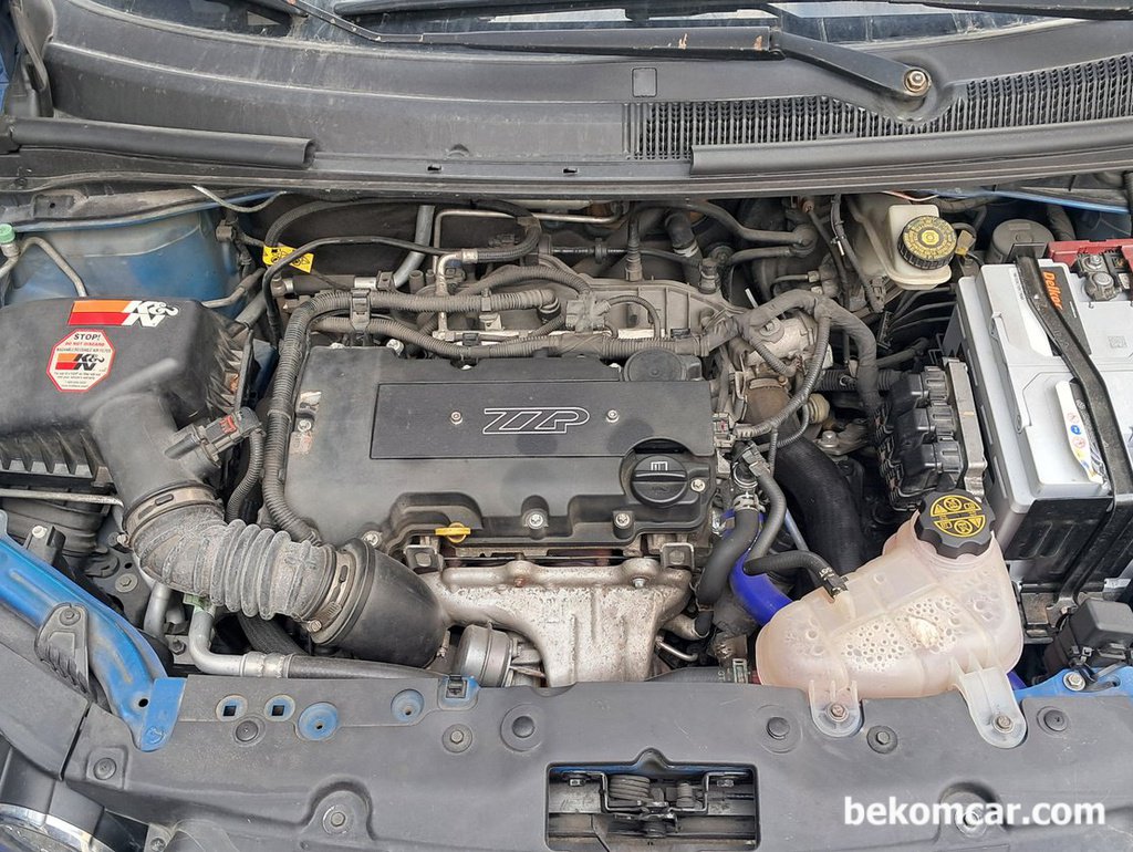 한국지엠 아베오 1.4 Ecotec 수동기어 엔진룸|ベコムカー (bekomcar)