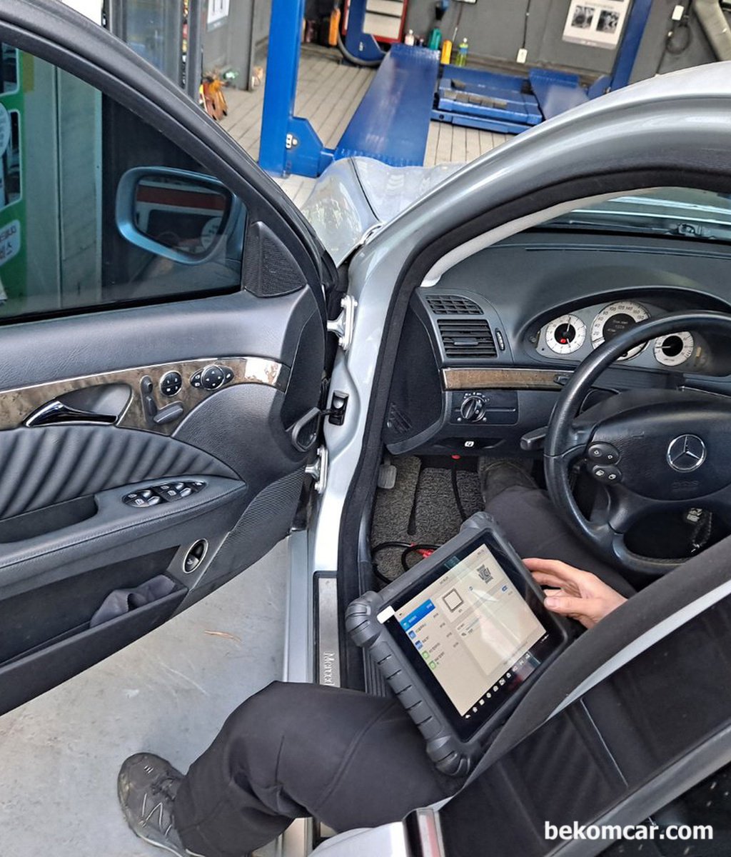 W211 E200K P0171 희박 System Lean 고장코드가 떠서 진공호스 교환등 했는데도여전히 고장코드가 떠서 스트레스 입니다.|베콤카 차량정밀진단