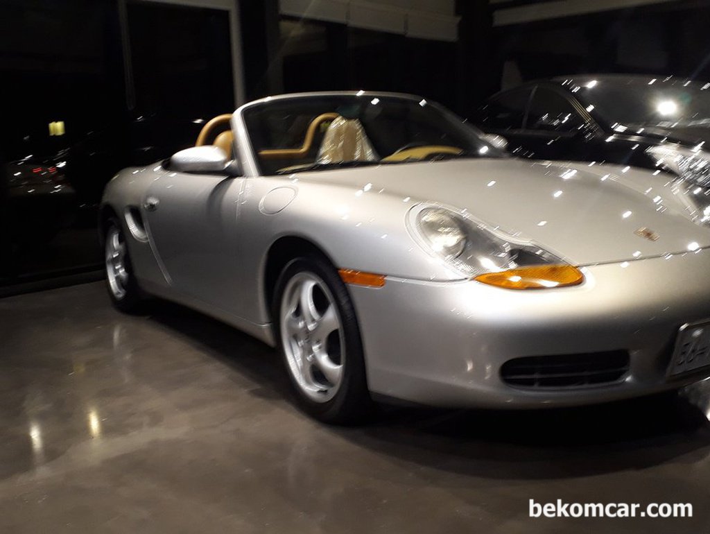 1999년 수동 포르쉐 박스터 2.5 사진이다. 오래되어도 멋있다.|贝科姆汽车 (bekomcar)