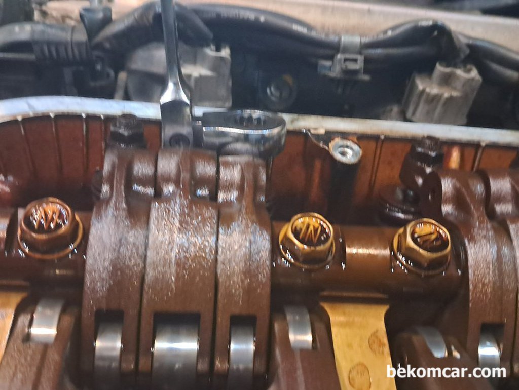 혼다 오딧세이 등 V6 엔진 벨브간극 조정시 주의사항|bekomcar.com
