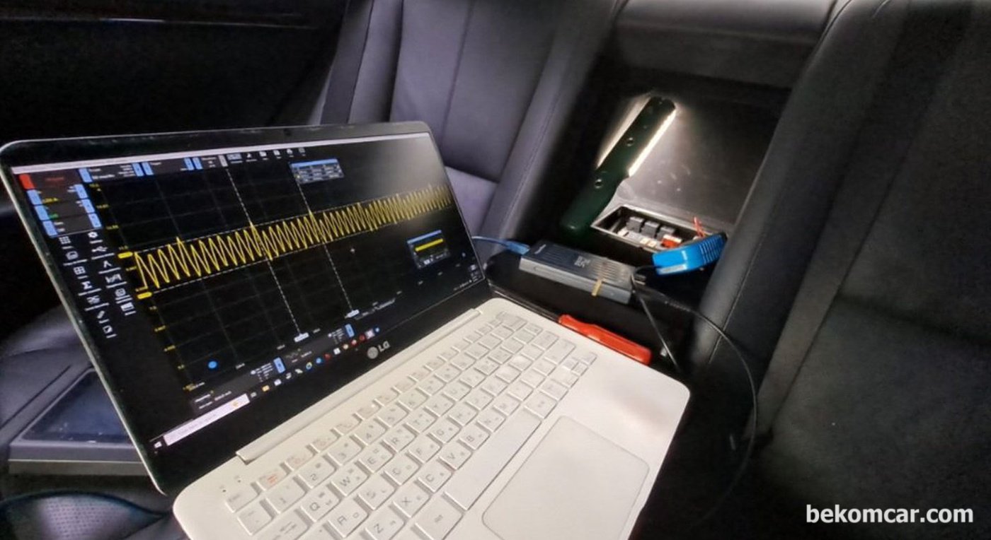 벤츠 S550 으로 연료 펌프 상태를 진단하고 있다. 사용하는 전류 및 모터 회전속도 등을 분석한 결과 연료 펌프는 정상작동 중이다. 그리고 8개 브러시 접촉 부분도 모두다 상태가 좋다. 당분간 연료펌프 고장 가능성은 매우 낮다.|bekomcar.com