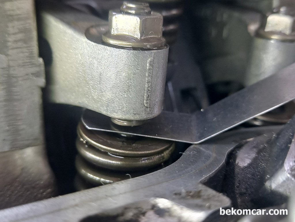 혼다 시빅8세대 벨브간극조정. 혼다 차량의 벨브간극 공통적인 특징|bekomcar.com