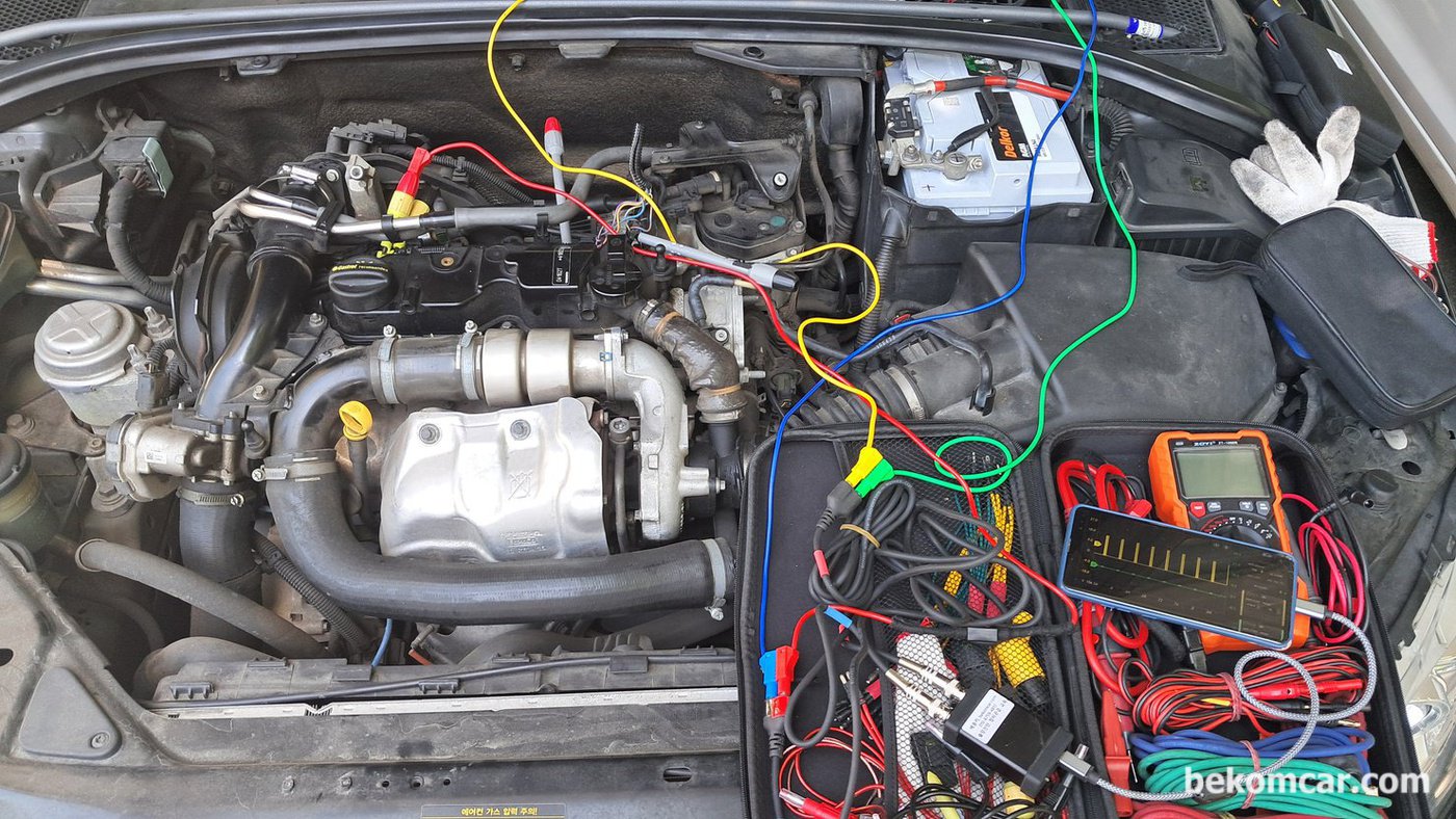 볼보 S80 P3 D2 1.6디젤 P126300 3번 인젝터 고장 관련 실화 점검 과정이다. 아쉽게도 실제 인젝터 진동센서 측정환경은 사진으로 남기지 못했다.  HS512Max 스코프 와 ROTKEE VS 인젝터 진동센서를 사용했다.|بيكومكار  (bekomcar)