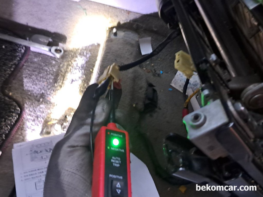 현대자동차 NF쏘나타 운전석 전동시트 고장진단기록|贝科姆汽车 (bekomcar)