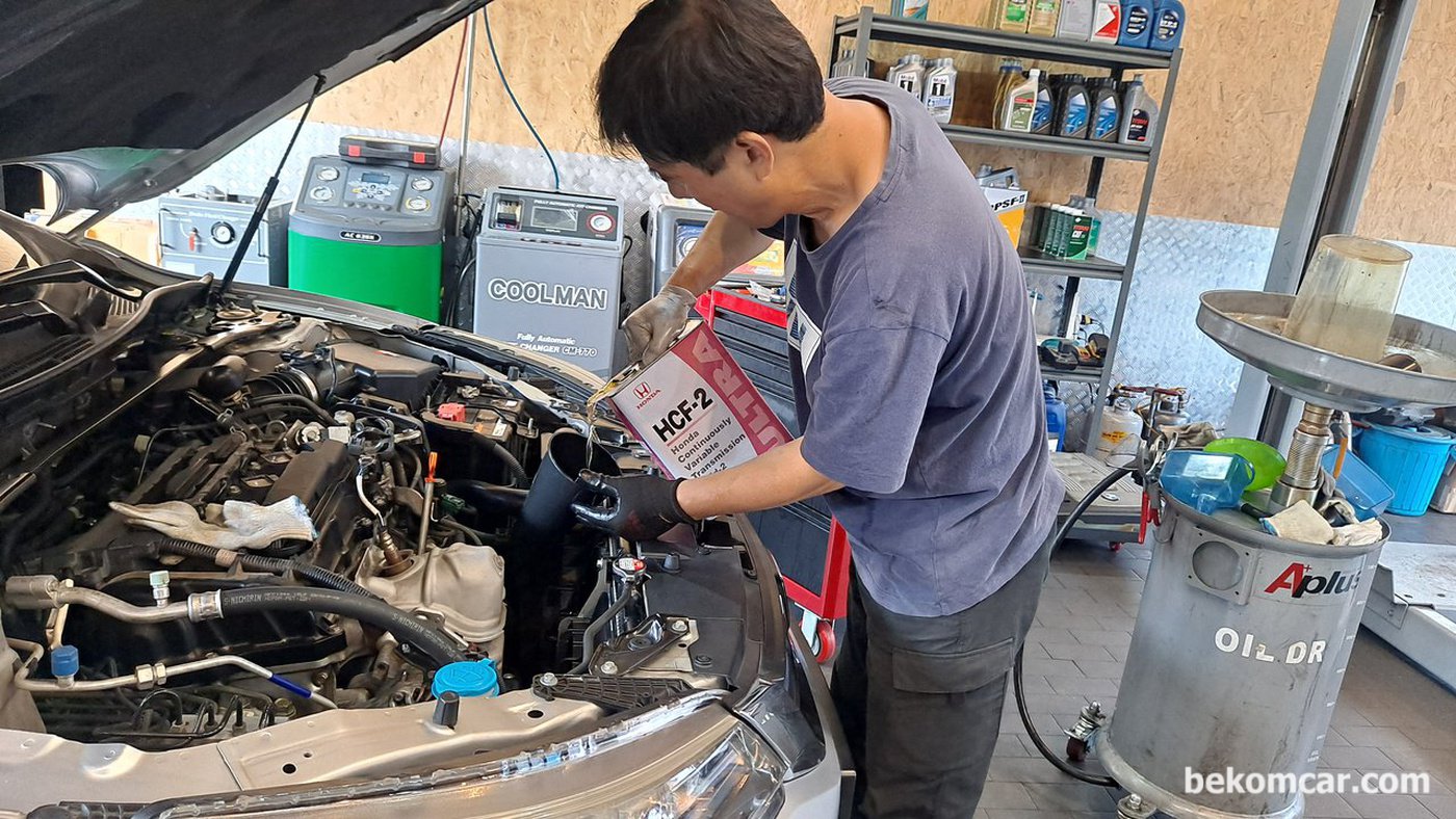 CVT미션으로 HCF2는 혼다의 순정오일이다.|bekomcar.com