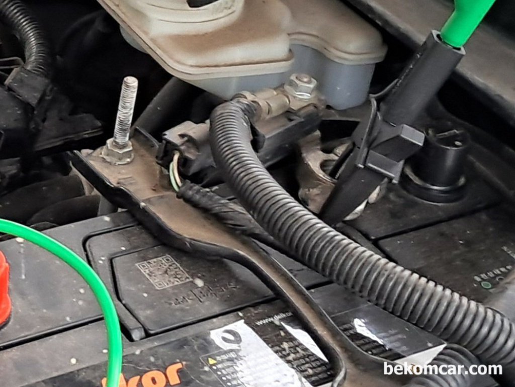 혼다 어코드 시빅 CRV등 IBS 위치 및 구조, Check Charge System 관련|بيكومكار  (bekomcar)