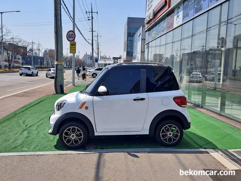 작은 전기차, 정말 작다. 근데 매우 귀엽다.|贝科姆汽车 (bekomcar)