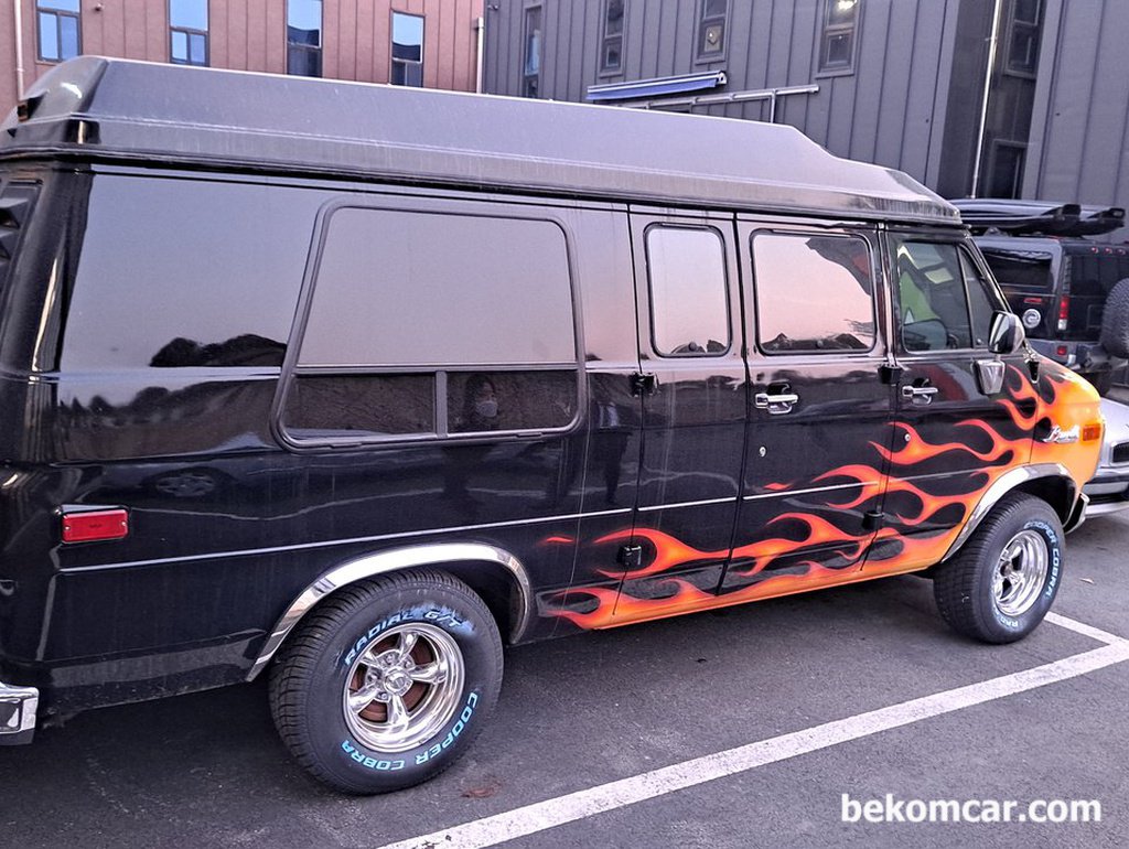 크라이슬러 다지 벤 (Dodge Van), 완전 미국스타일 외관이다|贝科姆汽车 (bekomcar)
