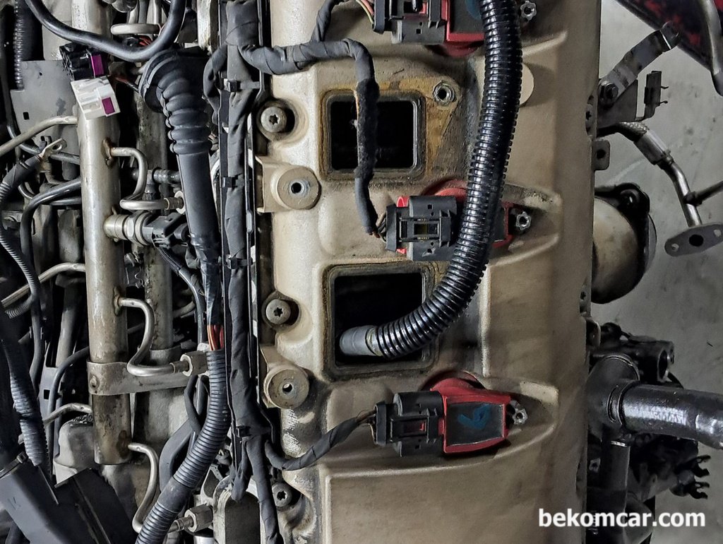 포르쉐 카이엔 엔진룸 뱅크2, 엔진 미션 토크컨버터 위치등 참고자료|بيكومكار  (bekomcar)