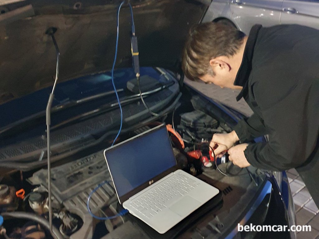 작업중인 모습, 고객이 보내주신 사진이다|bekomcar.com