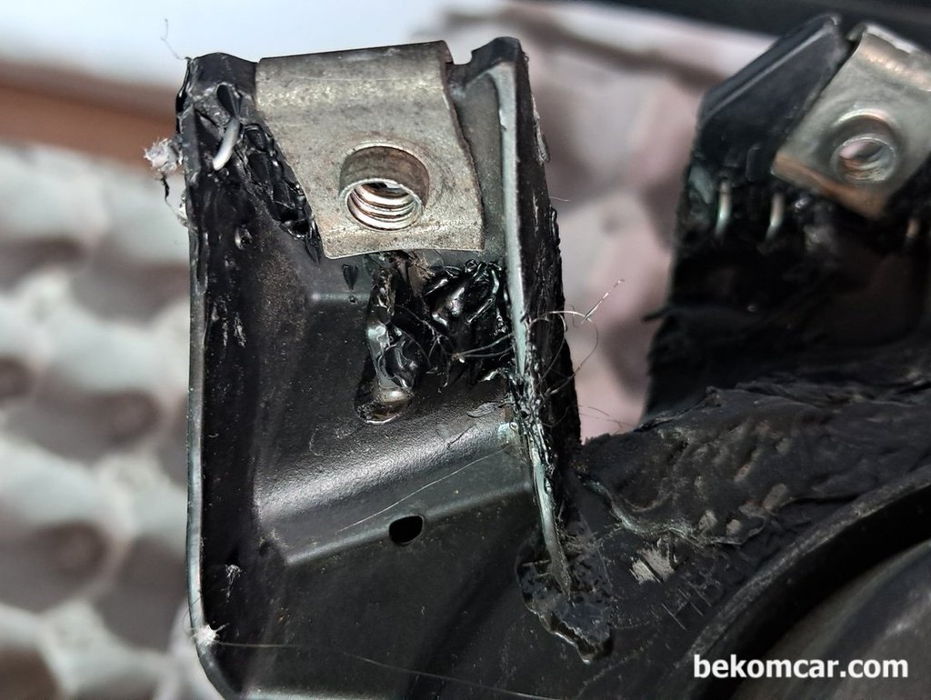 헤드라이트 어셈블리 부러진곳 플라스틱 납땜기록|بيكومكار  (bekomcar)