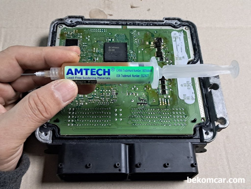 BMW, Ford, Benz, 현대자동차, 푸죠, 마즈다 등 ECU SMD 칩 작업과정 기록|贝科姆汽车 (bekomcar)