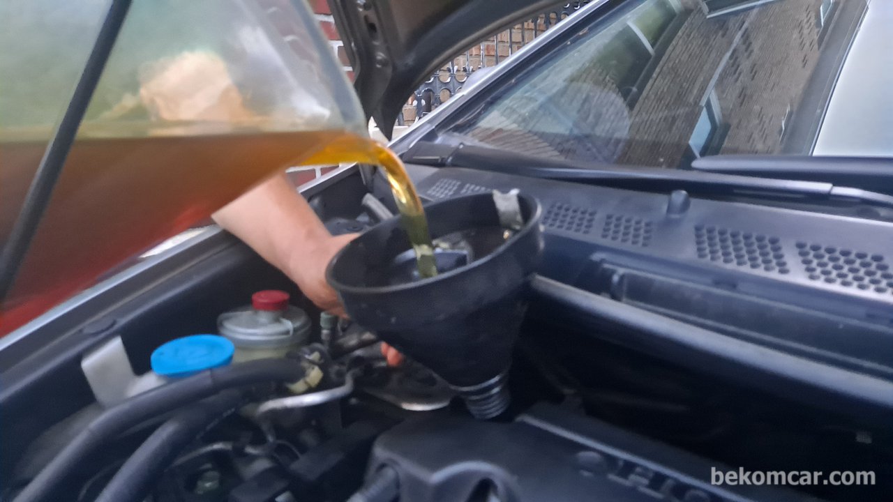 Engine oil, Refer to your owner's manual for engine oil specifications. Use the correct viscosity and synthetic engine oil along with the OEM quality oil filter. Engine oil makes a big difference …|bekomcar.com