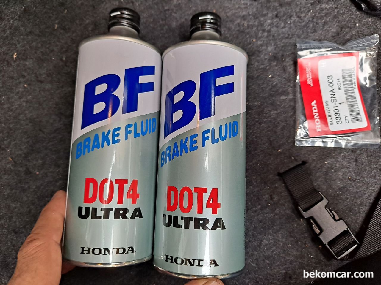 ホンダ純正のブレーキフルードを使用する必要がありますか?, None|ベコムカー (bekomcar)
