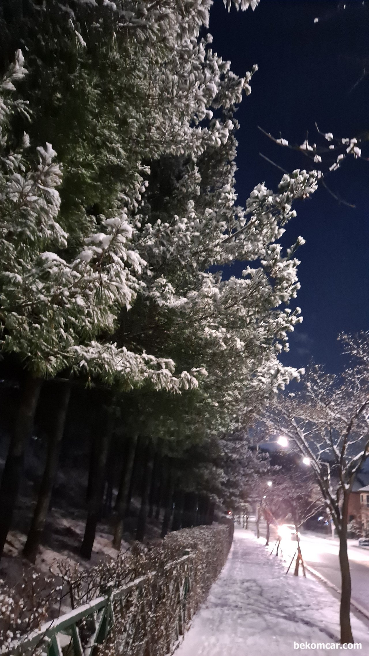 눈이 오고난후, 아침 출근길 모습, 지난주말에 내린 눈. 초저녁 퇴근길 정발산의 모습.|bekomcar.com