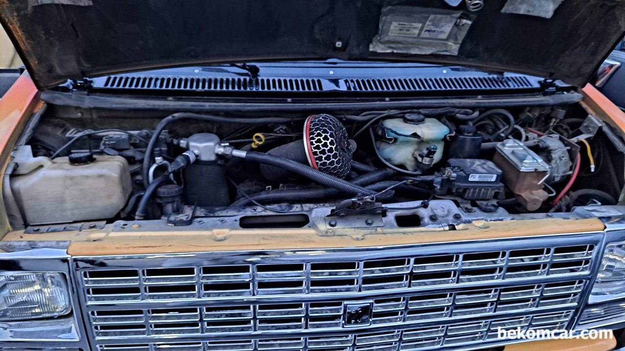 크라이슬러 다지 벤 (Dodge Van), 완전 미국스타일 외관이다, 크라이슬러 다지 벤 차량 차량제공: 파주 부짜모터스|贝科姆汽车 (bekomcar)
