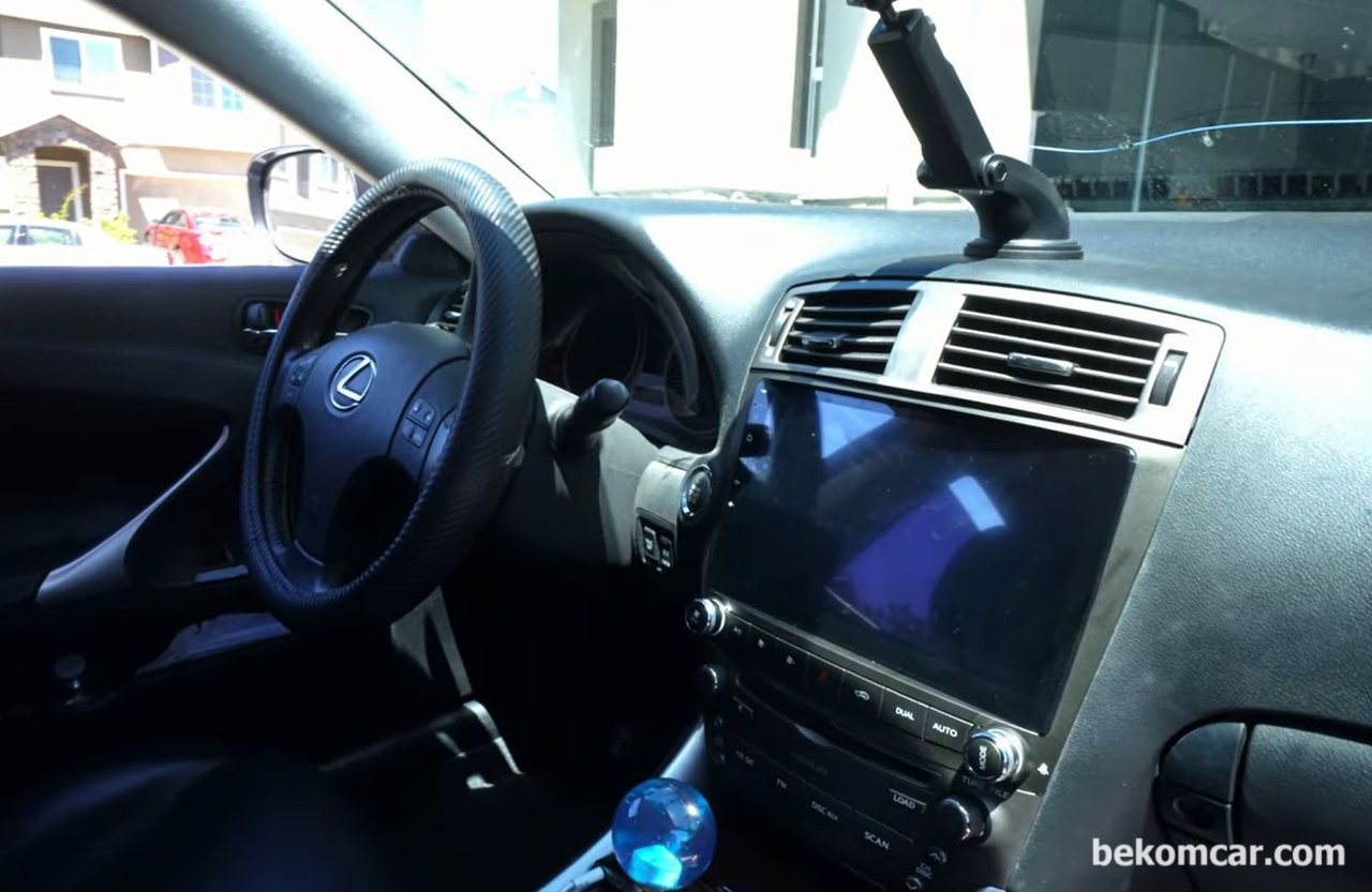 LEXUS IS 350/250/200 안드로이드 설치, 렉서스 2006 IS350 안드로이드 설치. Photo credit: https://www.youtube.com/watch?v=B1MnVX6dRMg|베콤카 차량정밀진단
