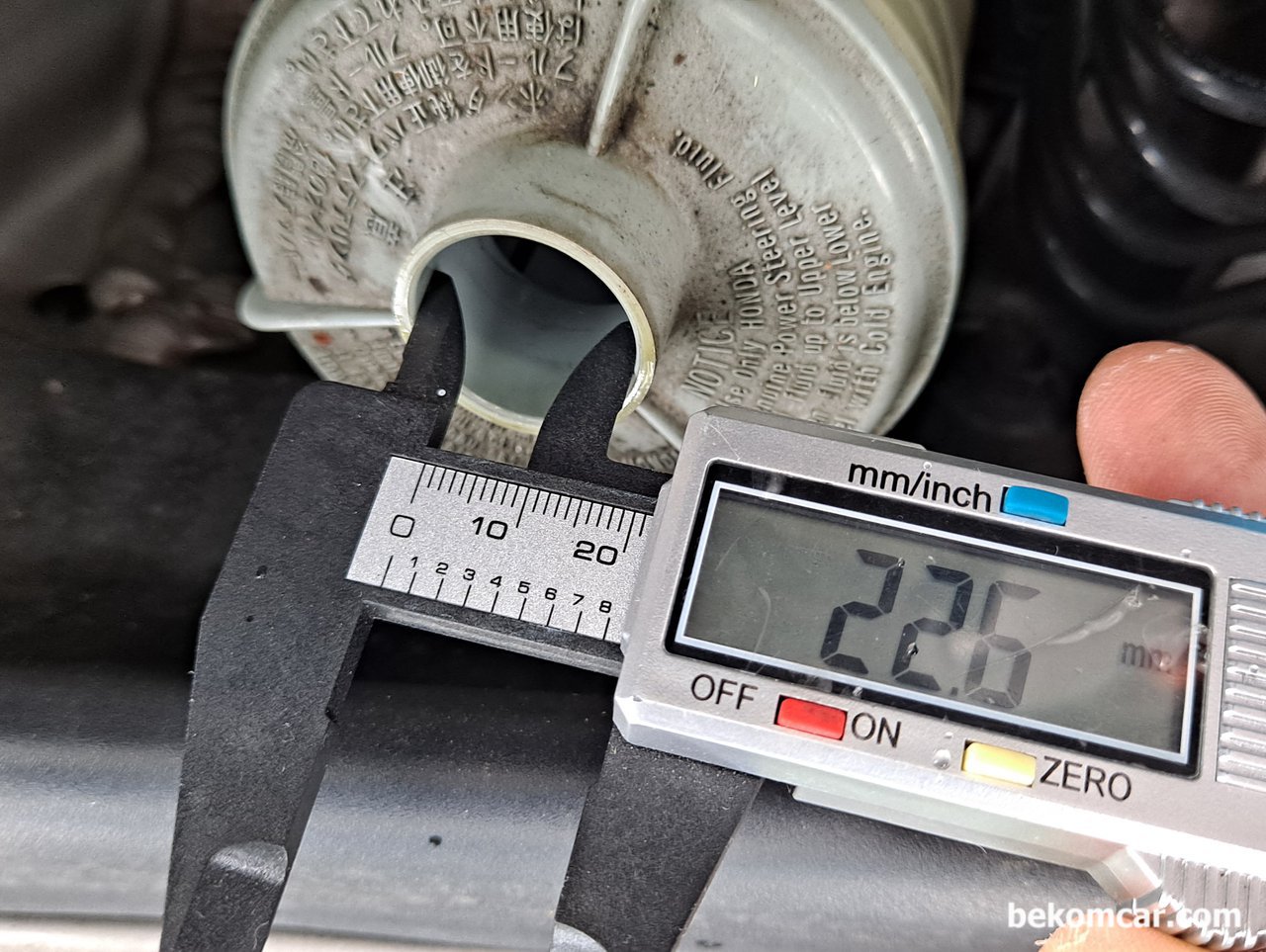 혼다 파워스티어링 통 입구 외경 26.9mm 정도, 혼다 파워스티어링 통 입구 외경 26.9mm 정도 내경은 22.6mm정도이다.|베콤카 차량정밀진단