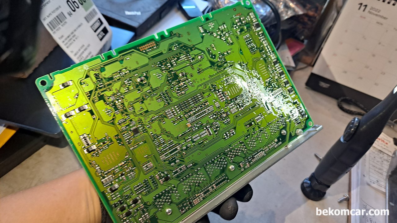 렉서스 GS430 ECM 및 미션이슈등 1차 진단수행, 렉서스 GS430 ECM PCB보드|贝科姆汽车 (bekomcar)
