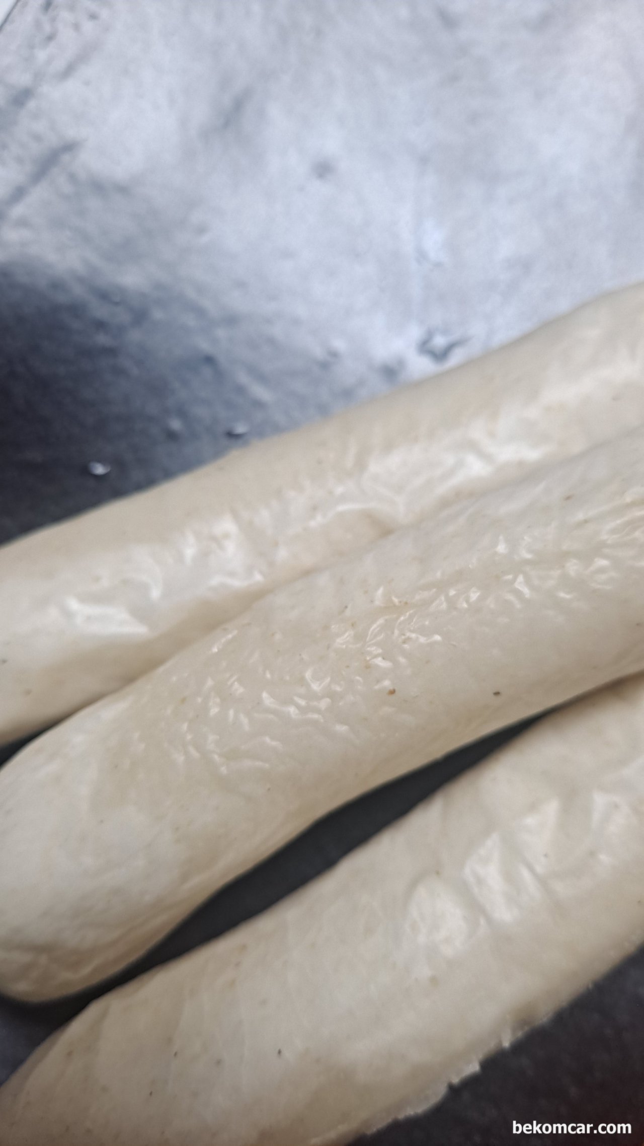 겨울에 먹는 먹음직스런 맛있는 홍시이다, 이건 떡 이다. 내가 좋아하는 먹거리이다|ベコムカー (bekomcar)