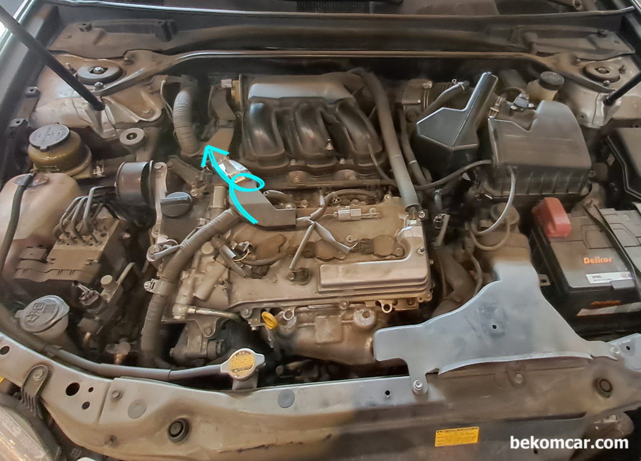 렉서스 ES350 캠리 시에나등 VVTi 호스, 교체필수, 렉서스 ES350, RX350, 시에나, RAV4, 캠리등에 사용되는 2GR-FE 엔진룸이다. 두가지 치명적 예방정비가 필요한 엔진이다.|ベコムカー (bekomcar)