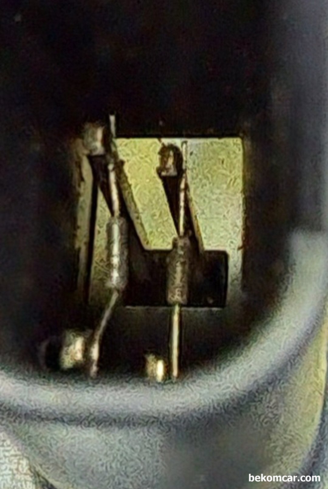 혼다 CRV 시빅 Edix MAF 공기량센서, 혼다 CRV 시빅 Edix MAF 공기량센서 (37980RTA003), 자세히 확대해서 보면 이물질들이 끼어있는것이 발견된다.|بيكومكار (bekomcar)