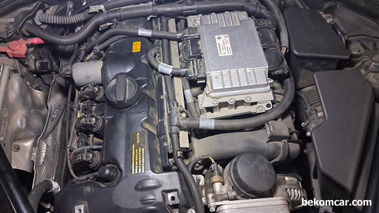 BMW CD9304 BSD (Bit-Serial Data) 인터페이스통신 고장코드, BMW CD9304 BSD (Bit-Serial Data) 인터페이스통신 고장코드 발생시에 사실차량은 안전모드로 전환되어 오만가지 고장코드가 다 표시된다. F10 528i 경우 점화코일 그라운드 역류전기 가 DME 내부의 NPX 반도체 회사의 LIN BUS Transceiver 칩 손상시킨 경우가 흔하다.|ベコムカー (bekomcar)