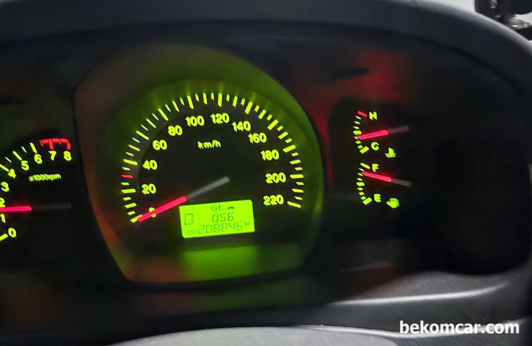 기아 쎄라토, 속도계 0km/h오작동 과 ABS경고등 진단사례, C1208 C1211 DTC, 베콤카 중고차검수 차량은 기아 쎄라토 1.6DOHC 2008년 20만9천키로 정도 주행했다. 열간시가 되면 속도계가 0km/h가 된다. 그리고 ABS 체크등이 계기판에 표시된다. 진단 결론은 뒤 쪽 왼쪽(C1208) 오른쪽(C1211) 바퀴의 속도센서 입력값 오류이다. 정비는 배선점검 및 센서교환후 재 확인한다.|贝科姆汽车 (bekomcar)