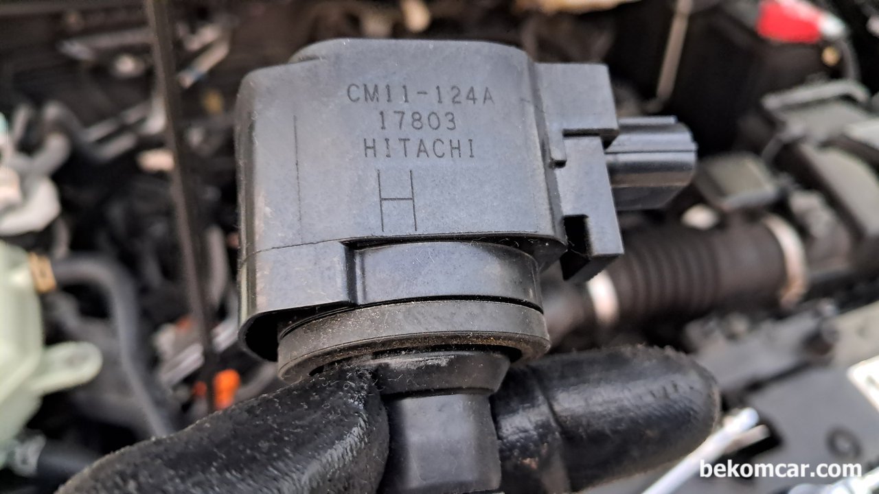 혼다 SUV CRV 2017년 1.5T, 중고차구매후 점검, 혼다 CRV 2017년 1.5T 점화코일 은 Hitachi 순정 OEM 부품이다. 특히 점화코일 점화플러그 등은 순정이나 OEM사용해야 한다. 중고차 구입후 베콤카에서 정밀점검 중이다.|贝科姆汽车 (bekomcar)