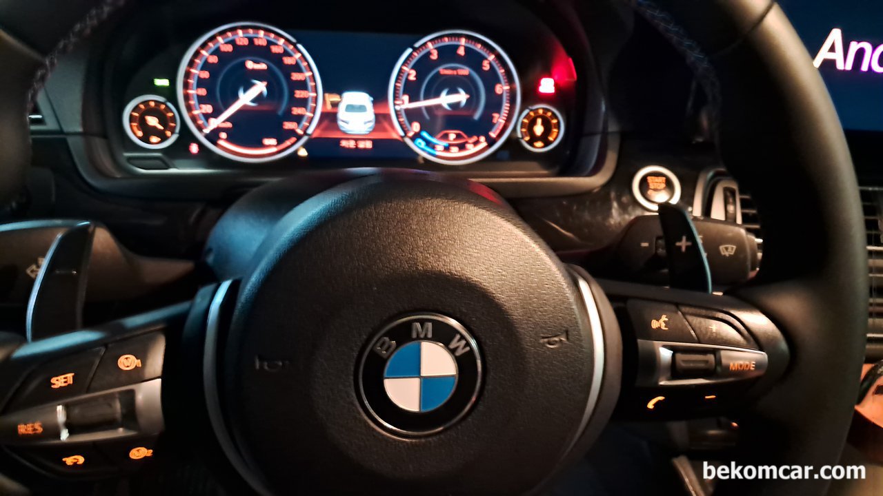 BMW F10 528i P324E (210701) 고장코드 IBS LIN통신 진단, BMW F10 528i P324E (210701 ) 고장코드분석 과정이다. 알터네이터와 DME 배터리 제어시스템 제어과정을 진단한다. 정상으로 판단된다.|ベコムカー (bekomcar)