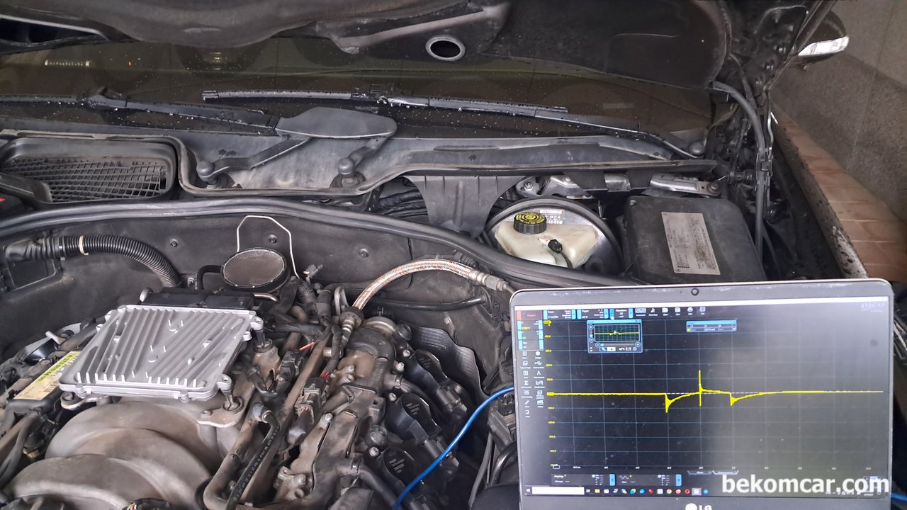 점화코일 점화플러그 파형분석, 2008년 벤츠 S550 V8, 벤츠 S550 V8 2008년 차량의 점화2차 파형분석과정이다. 점화플러그 작동시간 Burn Time은 1.5ms 넘게 측정된다. 정상이다. 점화시스템은 시동불량 원인이 아니다.|베콤카 차량정밀진단