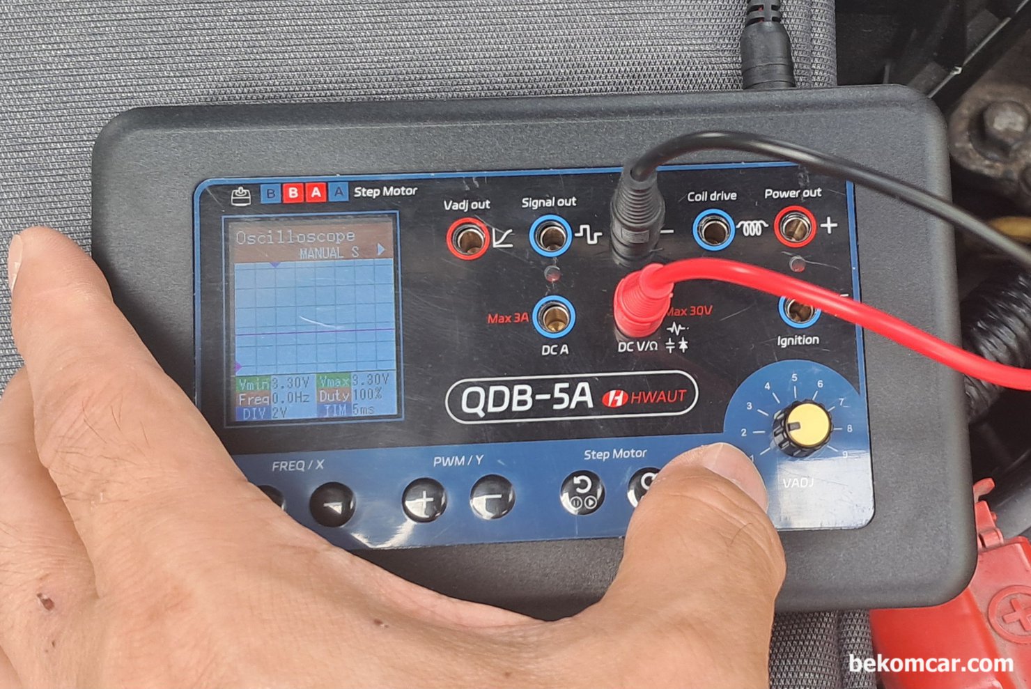 QDB-5A Car Sensor Tester (센서 시뮬레이터) 테스팅 기록, QDB-5A Car Sensor Tester (센서 시뮬레이터) 테스팅 기록이다. 간단한 오실로스코프 기능인데, 그냥 참고로만 한다. 재미로 테스팅 해 보는데, 아주 간단한 스코프 기능은 가능한것 같다.|بيكومكار (bekomcar)