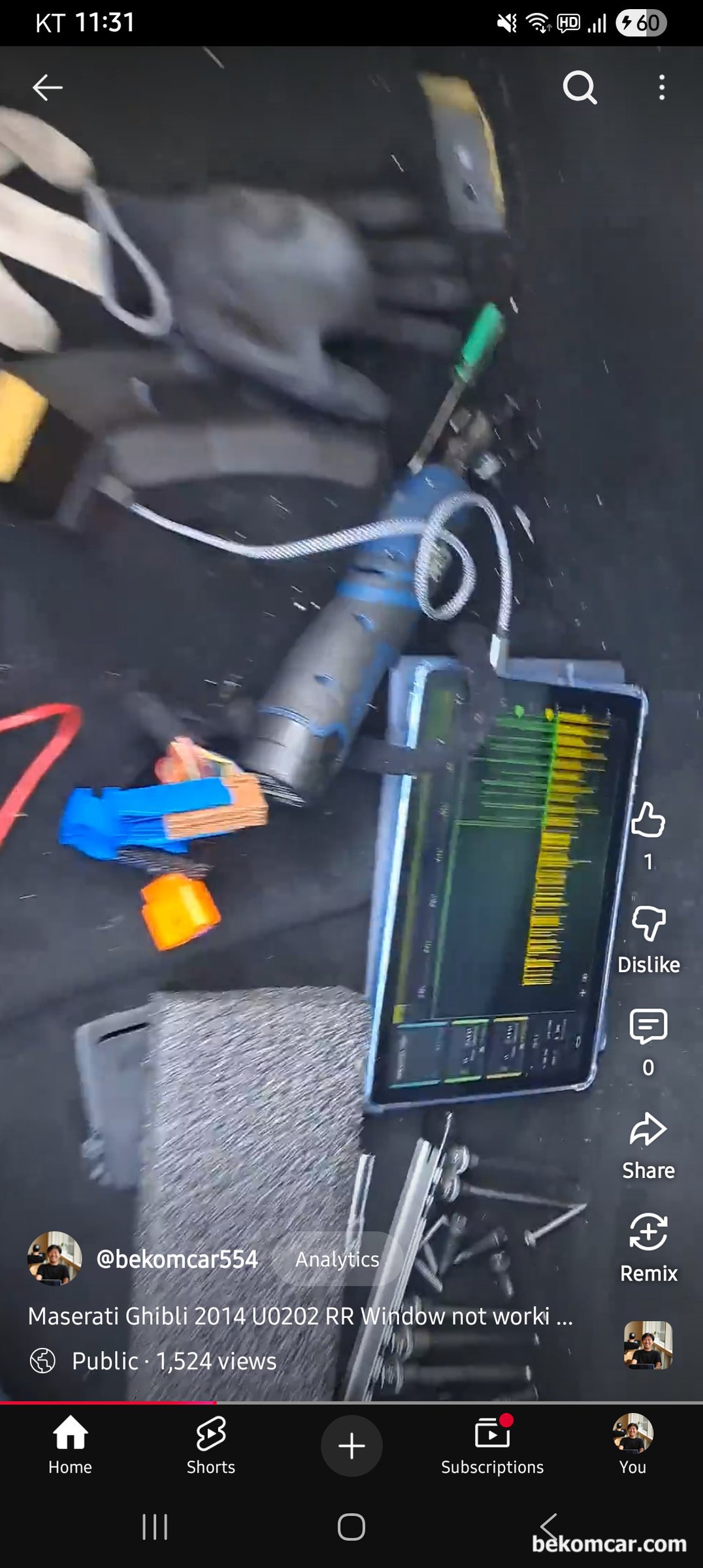 마세리티 기블리 U0202 캔 통신 진단과정 중의 쇼트영상, 3일만에 1,524 조회수, U0202 캔 통신 에러 중에서 CAN LOW 선을 OPEN 단선 시키고 파형을 살펴보니, 역시나 초록색 부분 파형이 사라진 것이 확인된다. 지금 점검 중인 선 이 U0202 캔 통신 CAN LOW 배선임 을 확정하는 과정이다. 캔 통신 에러 진단 차량은 마세라티 기블리 2014년 이다.|بيكومكار  (bekomcar)