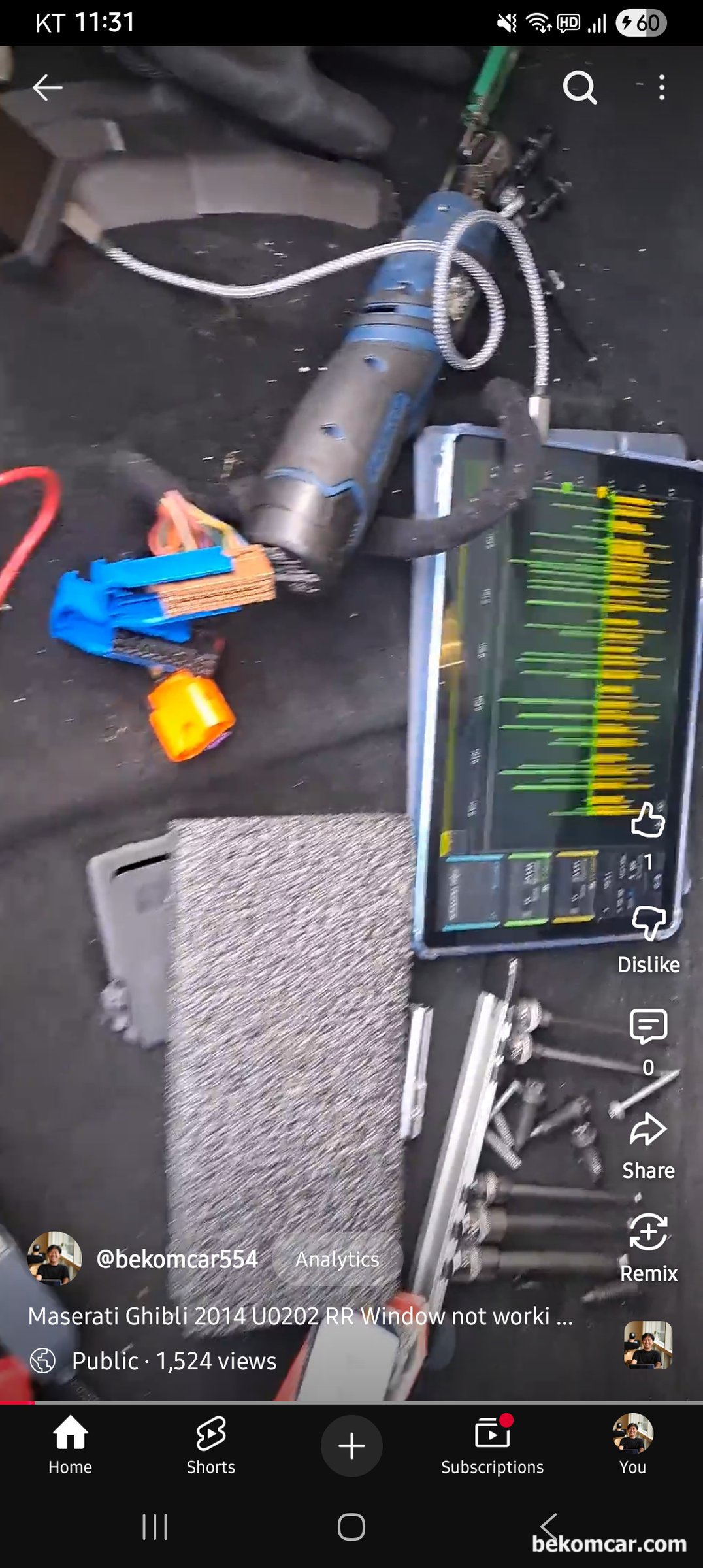 마세리티 기블리 U0202 캔 통신 진단과정 중의 쇼트영상, 3일만에 1,524 조회수, 한 수입차 정비소 에 입고된 마세라티 기블리 U0202 캔 통신 고장코드 진단 사례이다. 캔 통신 C로 CAN HIGH & CAN LOW 파형이다. CAN HIGH는 정상이나, CAN LOW는 꼭 그라운드 단락 같으면서 또 파워쪽 단락처럼 보이기도 하는 상당히 특이한 파형이다. https://youtube.com/shorts/1clYYxDrrhk?si=0ecIovooT6diHk5q|بيكومكار  (bekomcar)