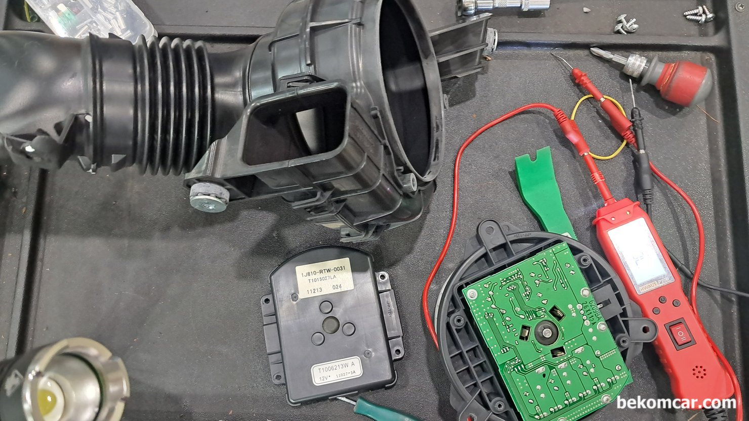 3상 브러시리스 모터 파형기록, 혼다 CRZ IMA IPU 팬모터, 혼다 CRZ, 시빅, 인사이트, FIT (재즈) 등에서 사용되는 혼다 하이브리드 IMA IPU 3상 브러시리스 팬모터 이다. 모터 제어 모듈에서 고장이 흔하게 발생한다. 평상시에 팬 모터 관리를 잘 한는것이 고장을 예방하는 길 이다. 하이브리드 배터리 냉각시스템은 먼지와 습기등에 민감하다.|بيكومكار (bekomcar)