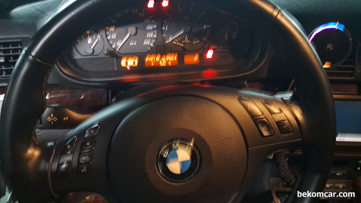 배기가스 줄이기 위한 다중점화기술, BMW E46 325Ci 2005 다중점화 8번 사례, 배기가스 줄이기 위한 다중점화기술, BMW E46 325Ci 2005 다중점화 8번 사례 이다. 내장. 외장 및 전체적인 관리상태가 상당히 좋은편이다.|贝科姆汽车 (bekomcar)