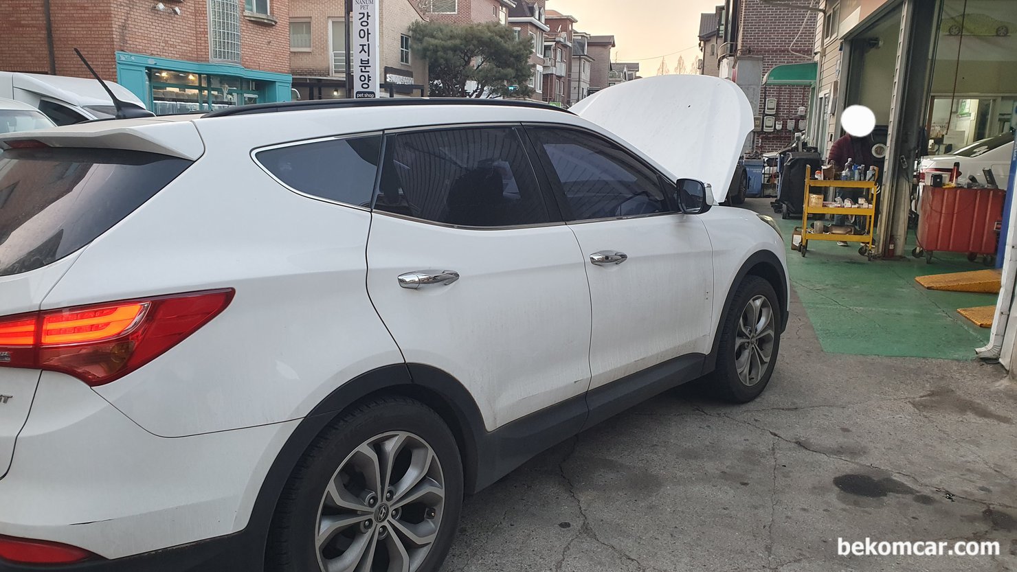 배기파형분석 엔진부조 실화진단, 현대 산타페 사례, 오실로스코프 배기펄스 파형분석으로 현대자동차 산타페 엔진부조 실화진단 과정이다.|بيكومكار  (bekomcar)