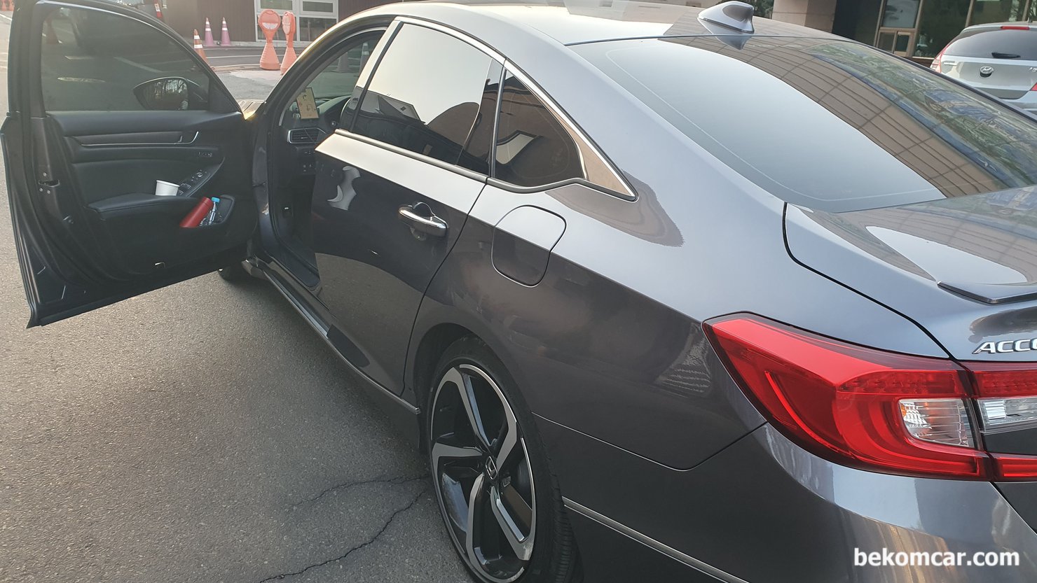 정비사로 기분이 좋을때, 정확한 진단을 통하여 고객 스트레스 가 사라질때, 혼다 어코드 10세대, 약 7년정도 시동지연, 베콤카 정밀 진단 결과대로 정비후 약 2주 되었다. 시동지연 완전히 사라지고 출력도 좋아진것 같다고 말씀하신다. 참 기분이 좋다.|贝科姆汽车 (bekomcar)