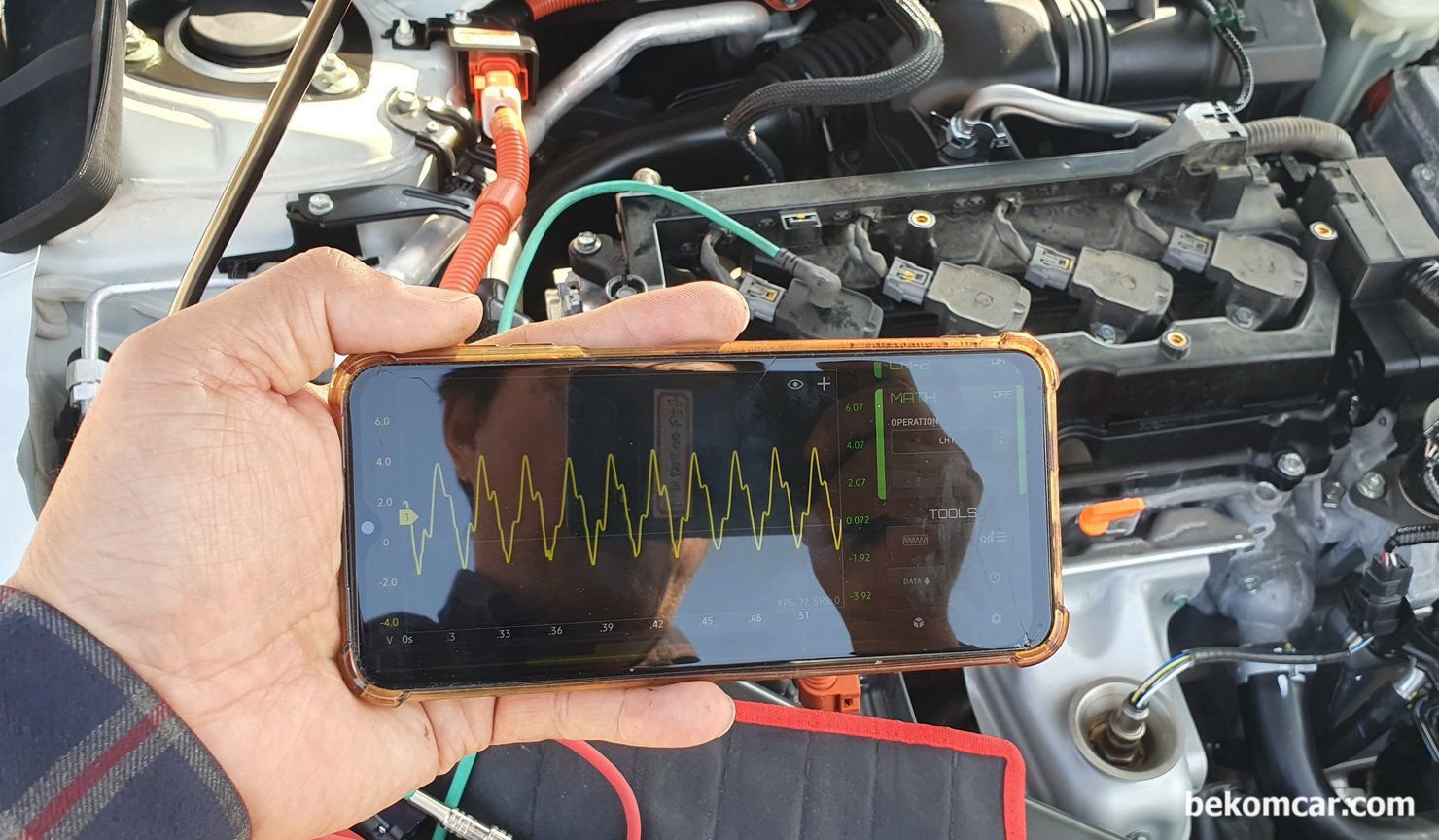 ROTKEE PDS 피에조 센서 사용시 권장사항, 데이터 수집방법도 매우 중요, 오진 피하고 정확한 진단에 필요. 밸브 스프링, 리프터, 로커암 등은 팍 스트레스를 잔뜩주어야 본색을 들어낸다. 그래서 점화파형이든 실린더압축압력이든 배기펄스 이든 꼭 1)아이들 2)급가속 3)급감속 4)아이들(급가속후 다시 아이들) 이렇게 파형을 획득하여 여러포인트에서 상황별 입체적 분석을 하는것이 더 좋다.|베콤카 차량정밀진단